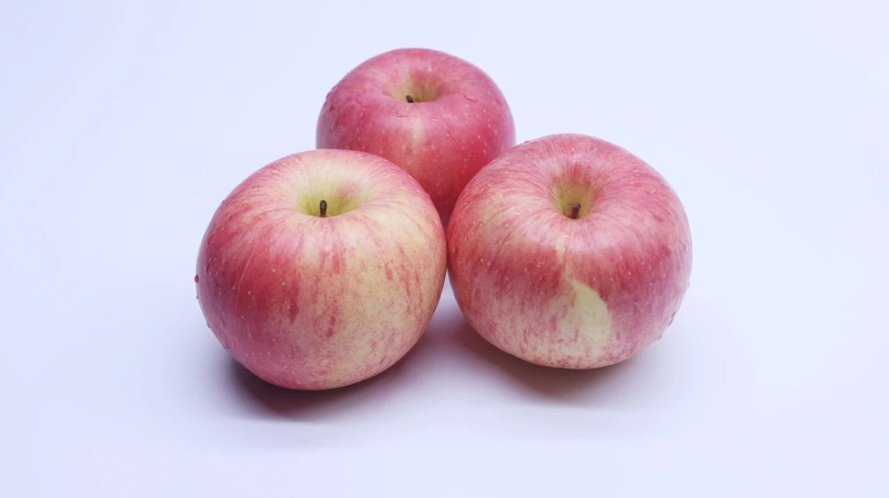 每天吃一個蘋果，會對血脂有影響嗎？血脂偏高的人不妨了解一下
